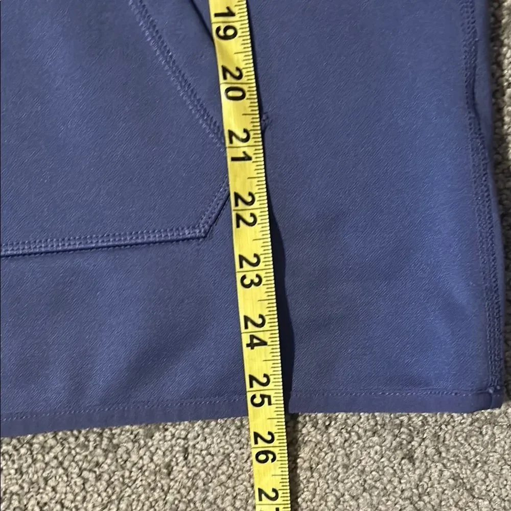 NWOT Women’s Nike Dri Fit Blue Hoodie with Logo. Size Medium